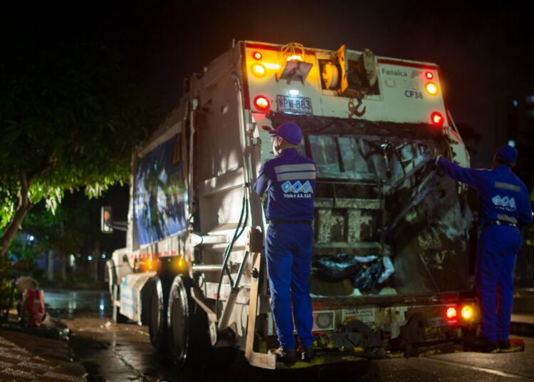 Triple A ajusta horarios del servicio de aseo los días 24 y 31 de diciembre