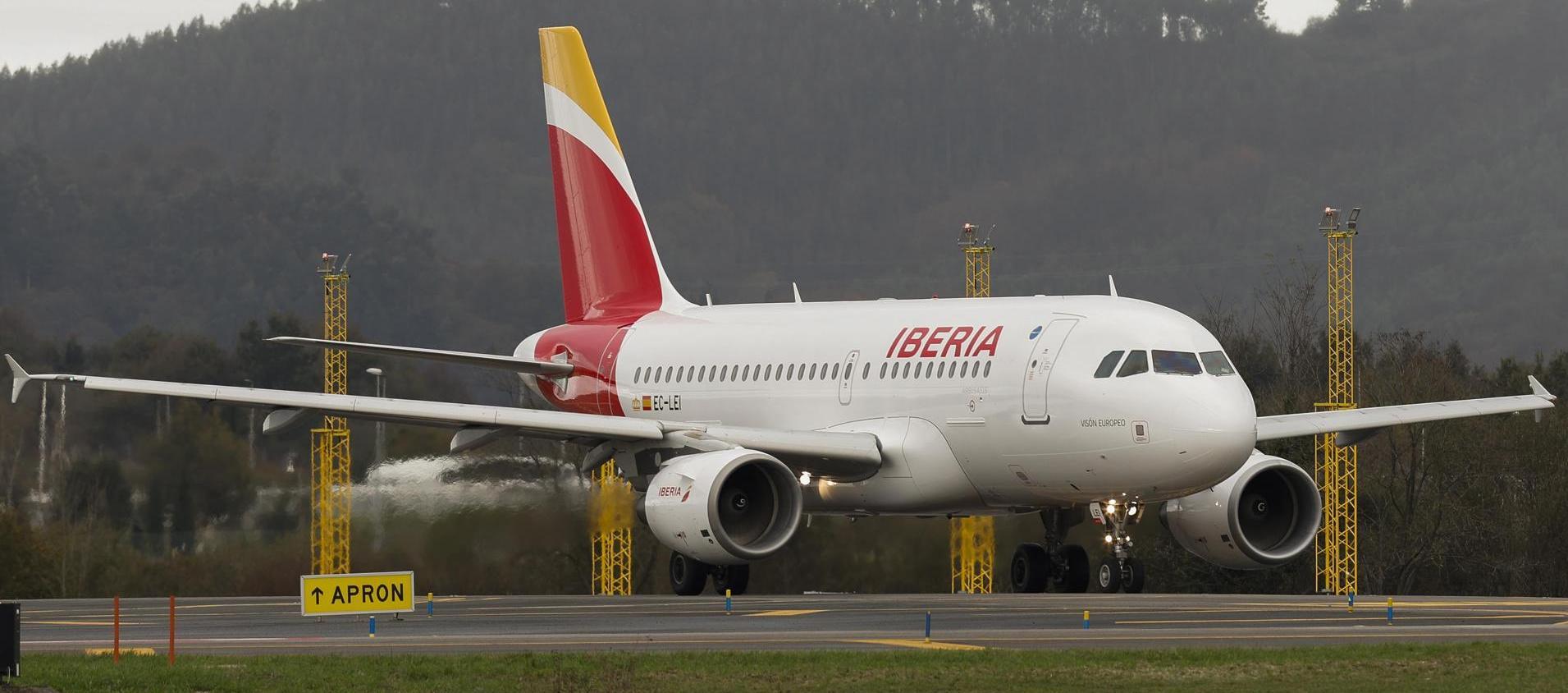 Iberia y Plus Ultra extienden hasta el 31 de enero la suspensión de vuelos entre Madrid y Caracas