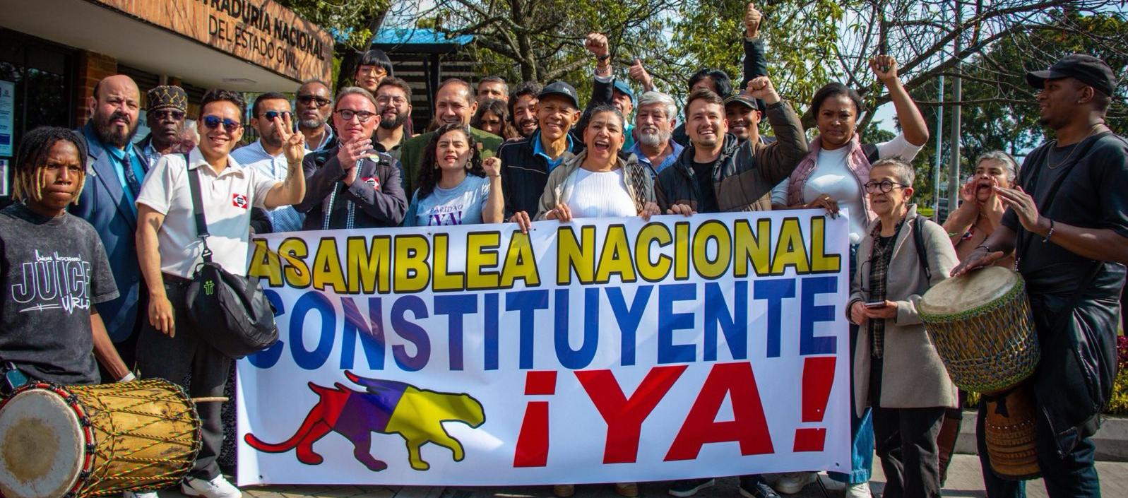 Constituyente en marcha: inscriben comité para recolectar más de 3 millones de firmas