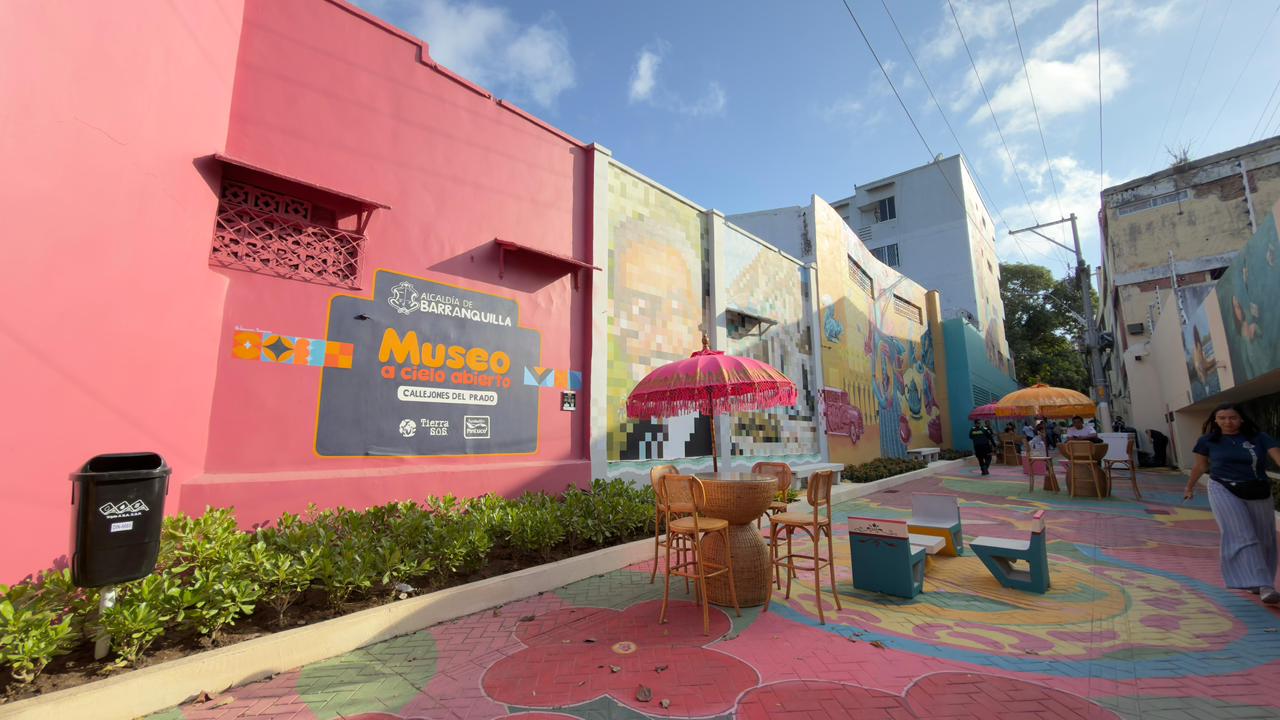 Murales transforman el callejón La Libertad en El Prado y recuperan un espacio emblemático de Barranquilla
