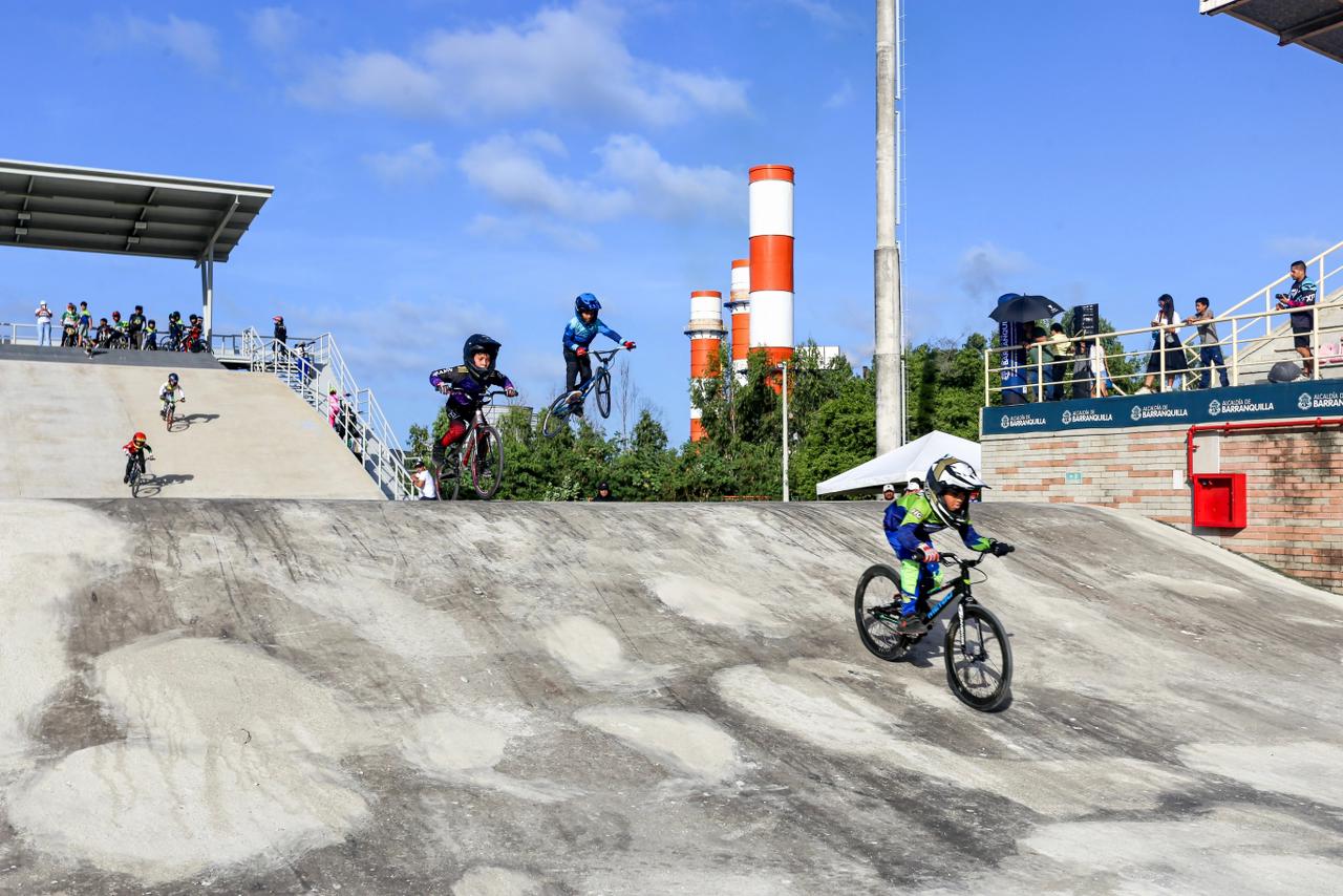 Festivales deportivos impulsan hábitos saludables y fortalecen el turismo deportivo en Barranquilla