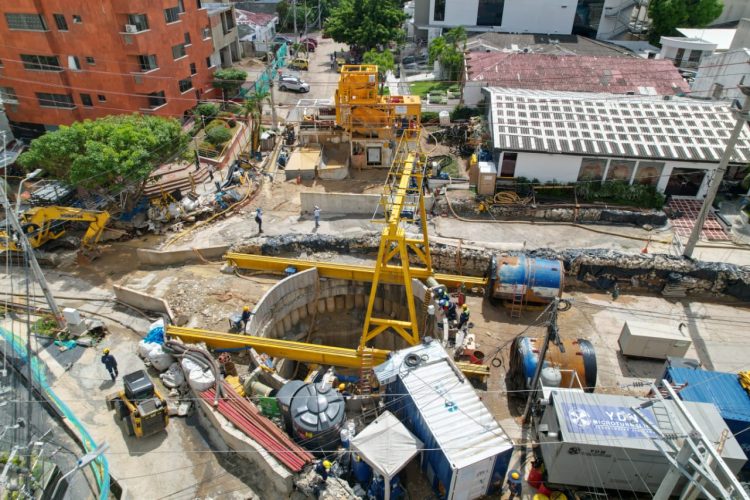 Avanza la canalización del arroyo de la calle 85 y Barranquilla se acerca a erradicar uno de sus puntos críticos de inundación