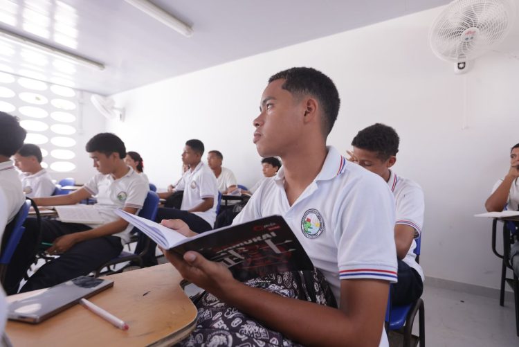 Atlántico alcanza matrícula histórica del 90 % antes de cerrar 2025 y se prepara para iniciar el calendario académico 2026