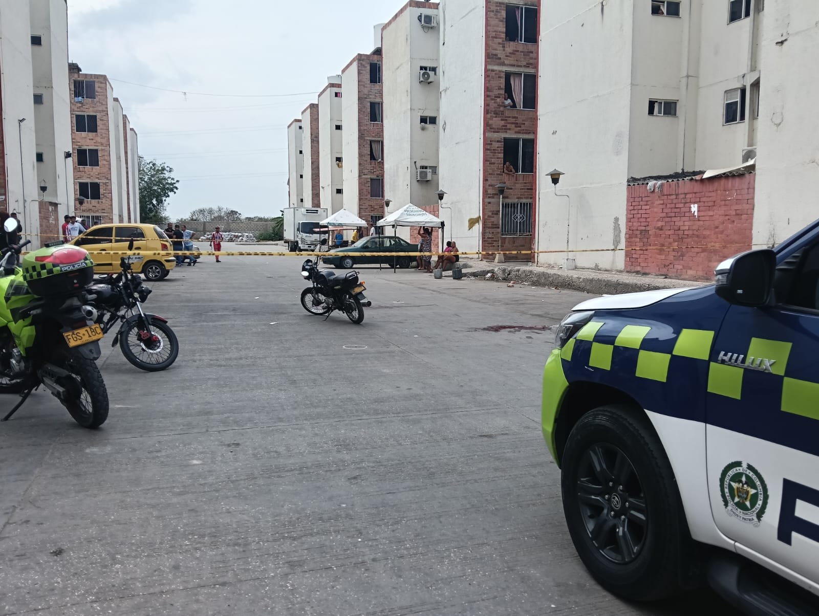 Dos muertos y un herido deja incursión sicarial en conjunto de Las Gardenias, en Barranquilla