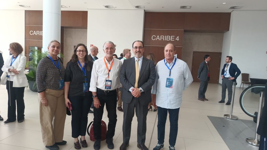 Gobernador Eduardo Verano participa en el Foro Económico Internacional de América Latina y el Caribe 2026