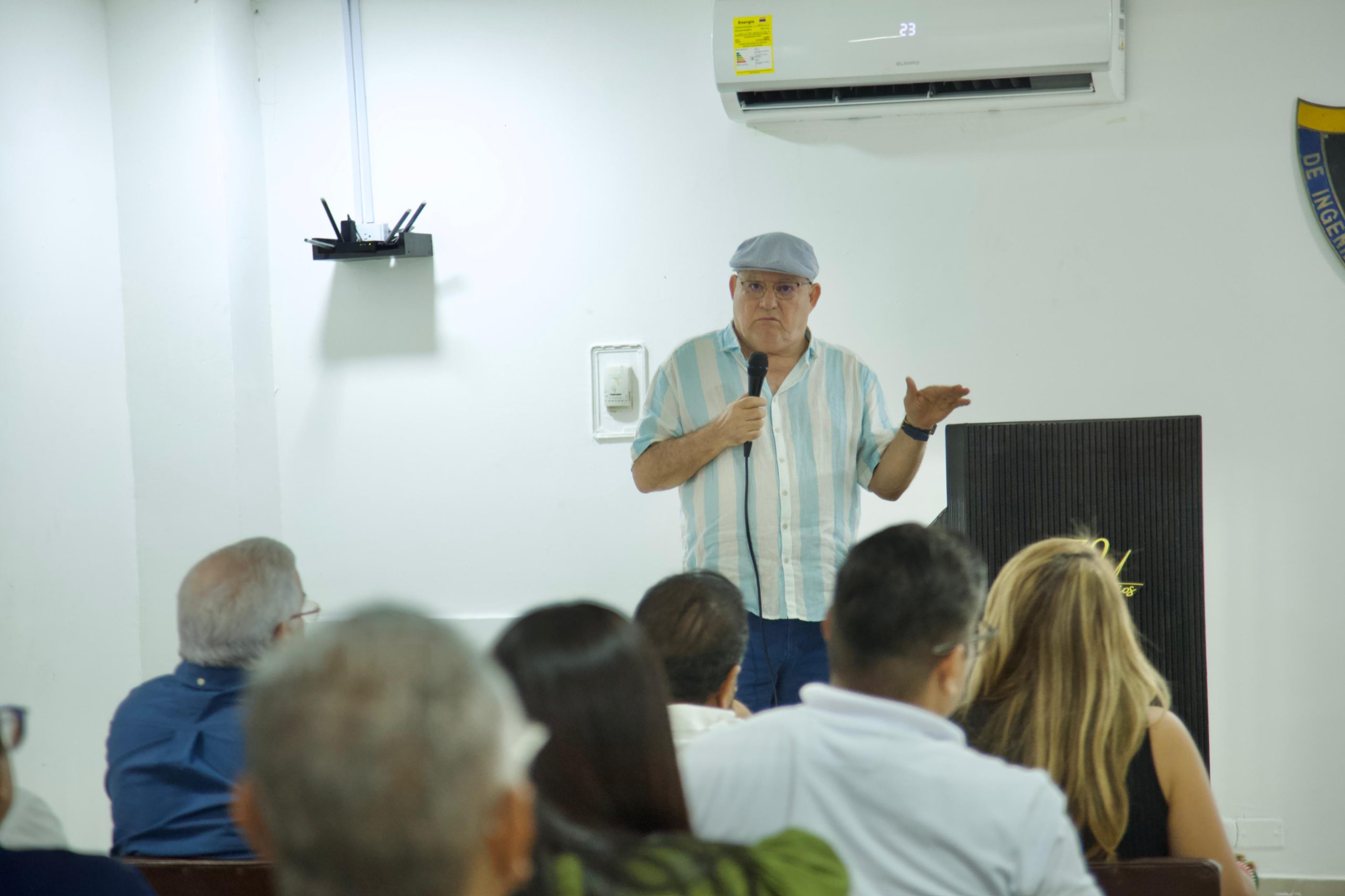 La C.R.A. socializó el alcance técnico y normativo del proceso con entidades, usuarios y actores clave del territorio.