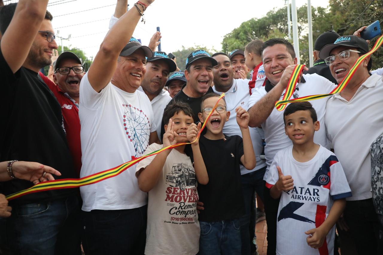 Alcaldía entrega nuevo parque en La Playa y beneficia a más de 18 mil habitantes