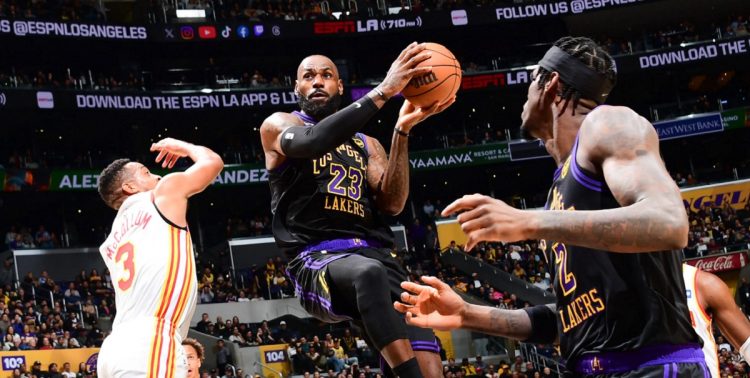 LeBron lidera paliza de los Lakers sobre Atlanta y corta mala racha