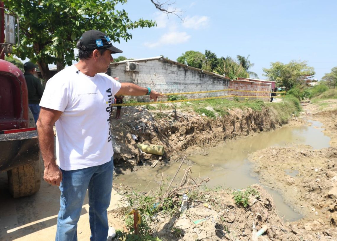 Arrancan obras de canalización del arroyo Villa San Carlos para mitigar ...