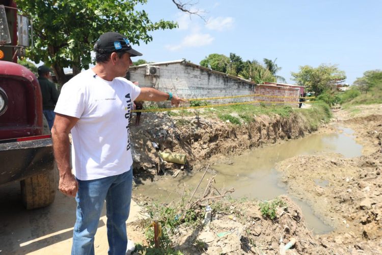Arrancan obras de canalización del arroyo Villa San Carlos para mitigar riesgos y recuperar espacio público