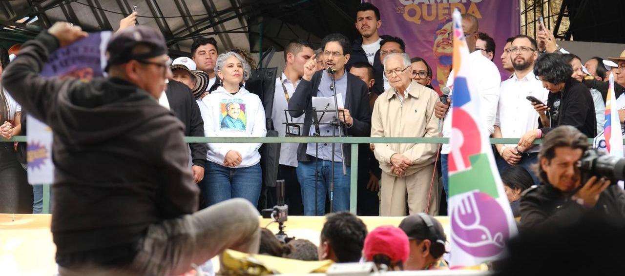 MinMinas ordena reducción inmediata de $500 por galón en la gasolina y advierte sanciones a estaciones que incumplan