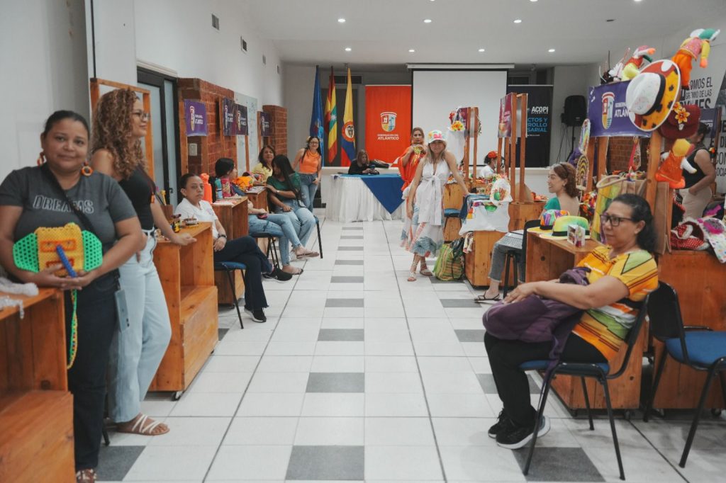 Regresa la feria ‘Mujer que Emprende, Mujer que Brilla’ como vitrina del talento femenino del Atlántico en Carnaval