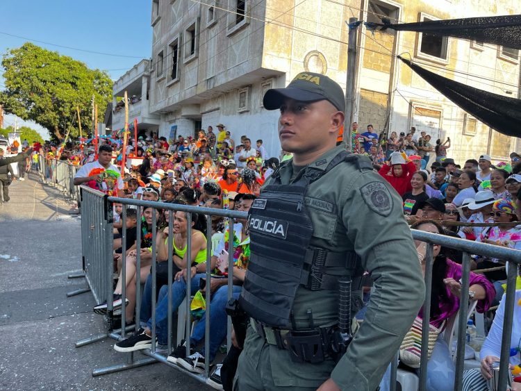 Policía del Atlántico activa amplio dispositivo de seguridad para la Batalla de Flores de Santo Tomás