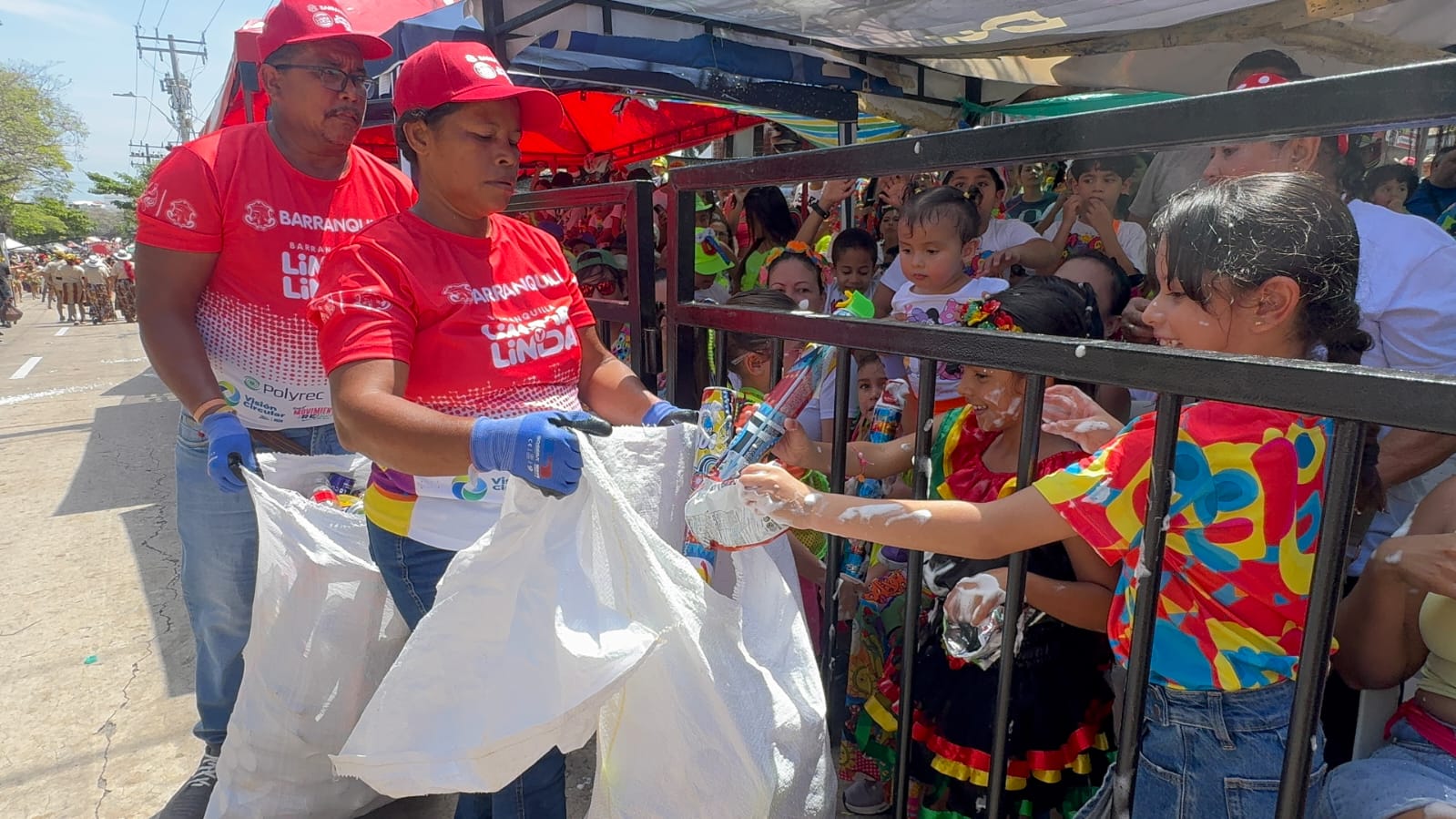 ‘Carnaval Sostenible’ recolectó 5,5 toneladas de material reciclable durante eventos de precarnaval en Barranquilla