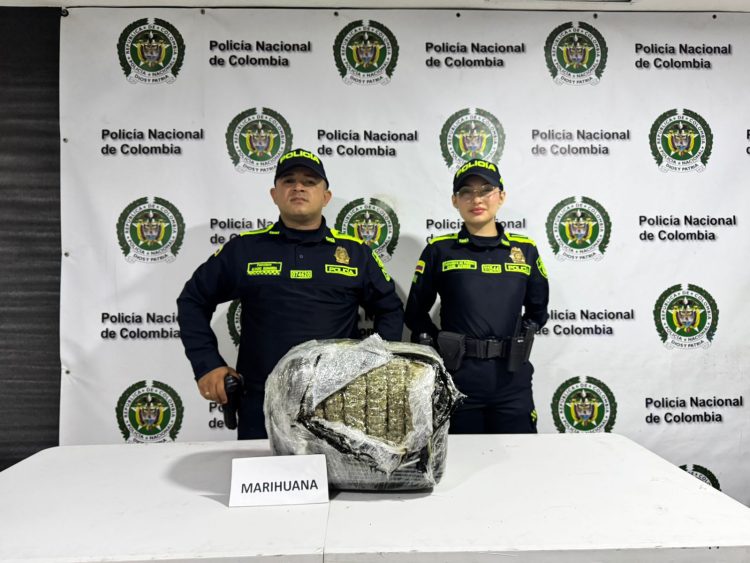 Incautan 12 kilos de droga en bus intermunicipal en la Terminal de Transportes de Barranquilla