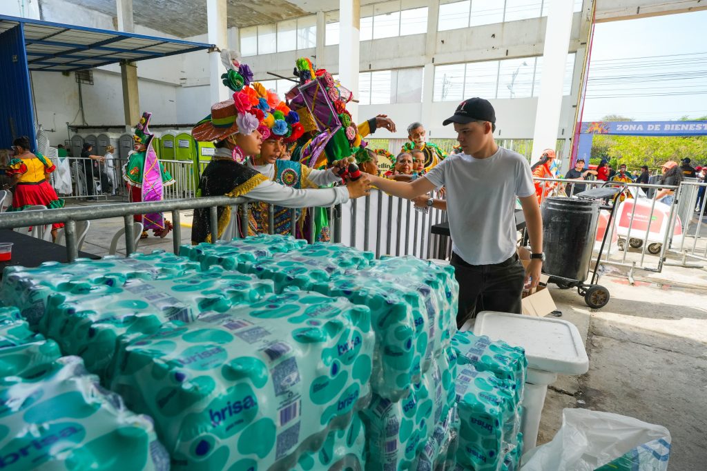 Zona de Bienestar en la Vía 40 atendió a más de 10.700 hacedores del Carnaval de Barranquilla 2026
