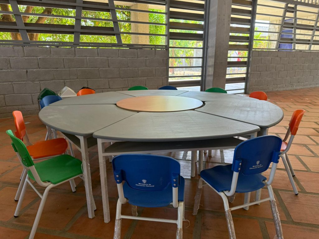 Atlántico recibe dotación para 35 aulas de primera infancia por cumplimiento en cobertura educativa