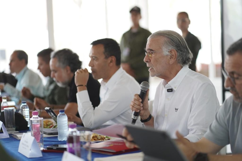 Ofrecen hasta $528 millones en recompensas por cabecillas criminales