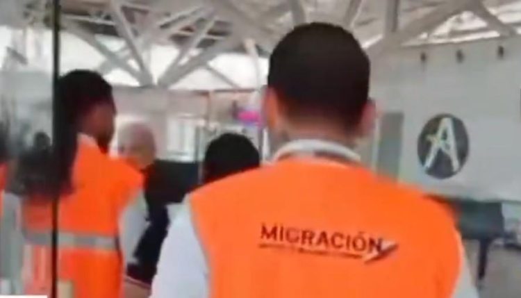 Inadmiten a cuatro estadounidenses en aeropuertos de Colombia por alertas de delitos sexuales contra menores