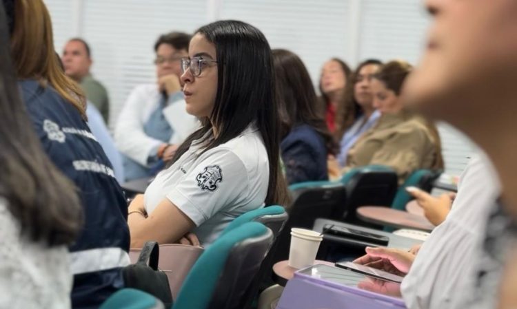 Barranquilla implementa telemedicina en emergencias obstétricas para atención materno-perinatal de alto riesgo