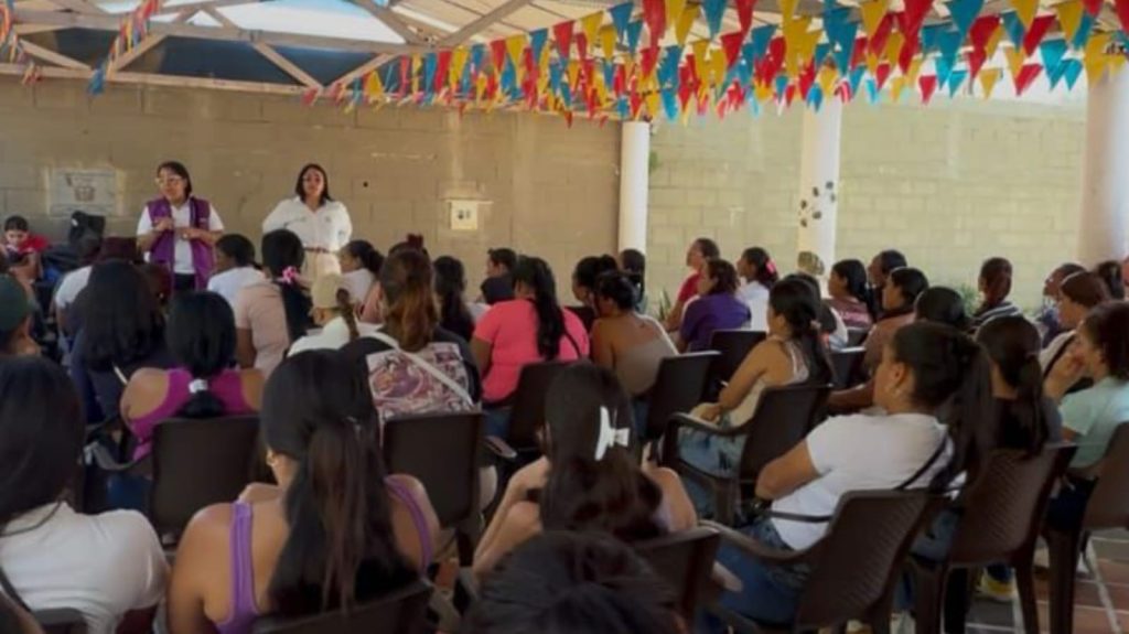Atlántico abre convocatoria para formar a las primeras 30 operadoras de montacargas