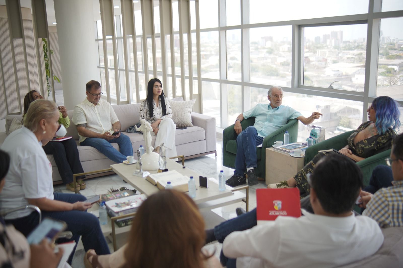 Atlántico y Universidad EAN lanzan ‘Becas por Colombia’ para impulsar educación superior y emprendimiento