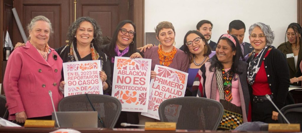 Avanza en el Senado proyecto que prohíbe la mutilación genital femenina en Colombia