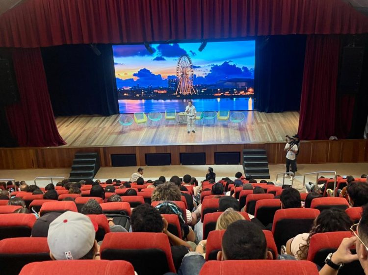 Más de 2.000 estudiantes inician clases en la Escuela Distrital de Arte de la Fábrica de Cultura