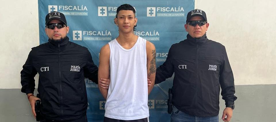 Capturan a presunto sicario de ‘Los Costeños’ por homicidio en el barrio La Victoria de Barranquilla El detenido, señalado