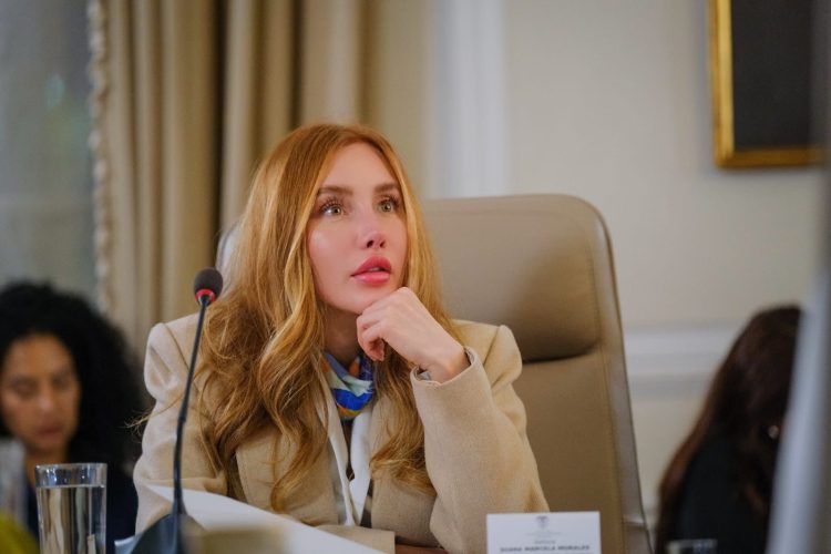 ministra de Comercio, Industria y Turismo,