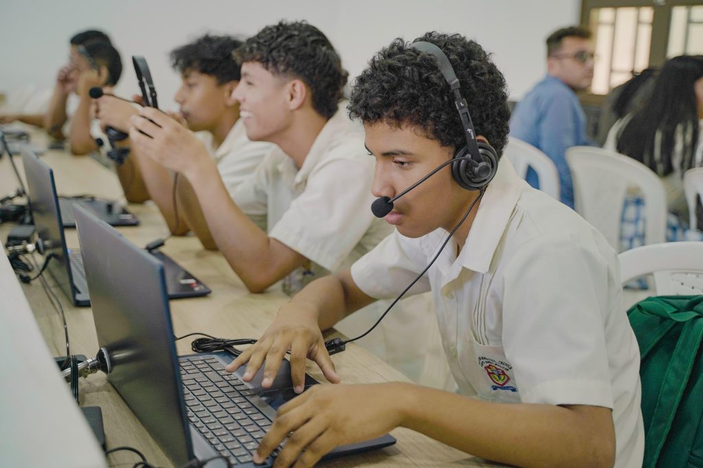 Atlántico alcanza cobertura total en programa de calidad para la educación media