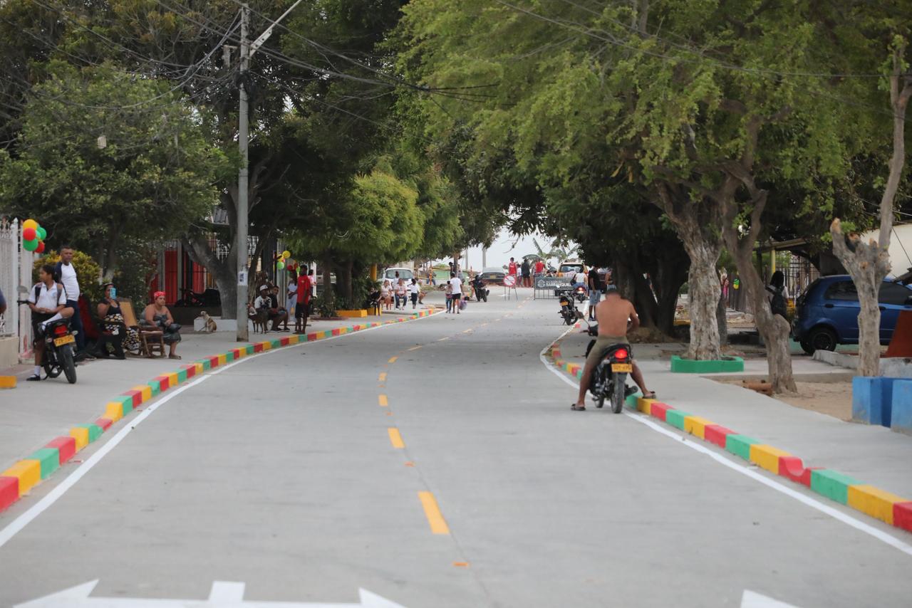 Alcaldía de Barranquilla entrega nueva vía en la calle 63B y mejora movilidad en La Ceiba y Villate