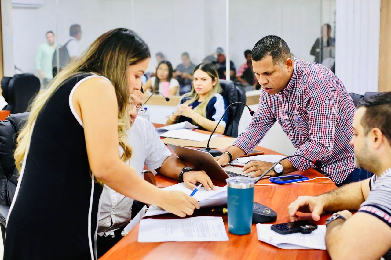 Aprueban en segundo debate política pública de barrismo social en Barranquilla