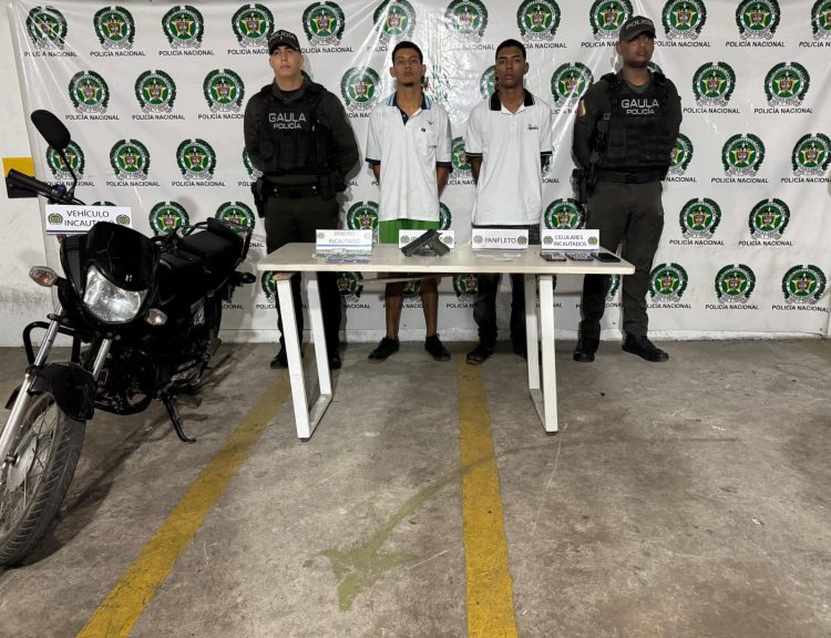 Capturan a dos adultos y aprehenden a un menor por extorsiones a comerciantes en Malambo