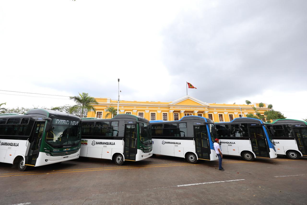 Barranquilla estrena 42 nuevos buses con aire acondicionado para modernizar el transporte público colectivo