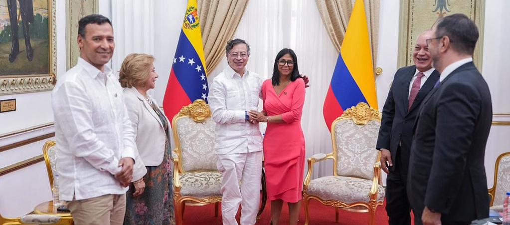 Colombia y Venezuela acuerdan planes militares conjuntos contra el crimen transnacional