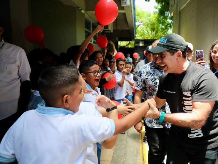 Caravanas Escolares por la Vida refuerzan prevención y convivencia en colegios de Barranquilla