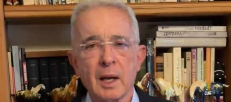 Roy Barreras felicita a los finalistas y pide a Iván Cepeda buscar el respaldo del centro político