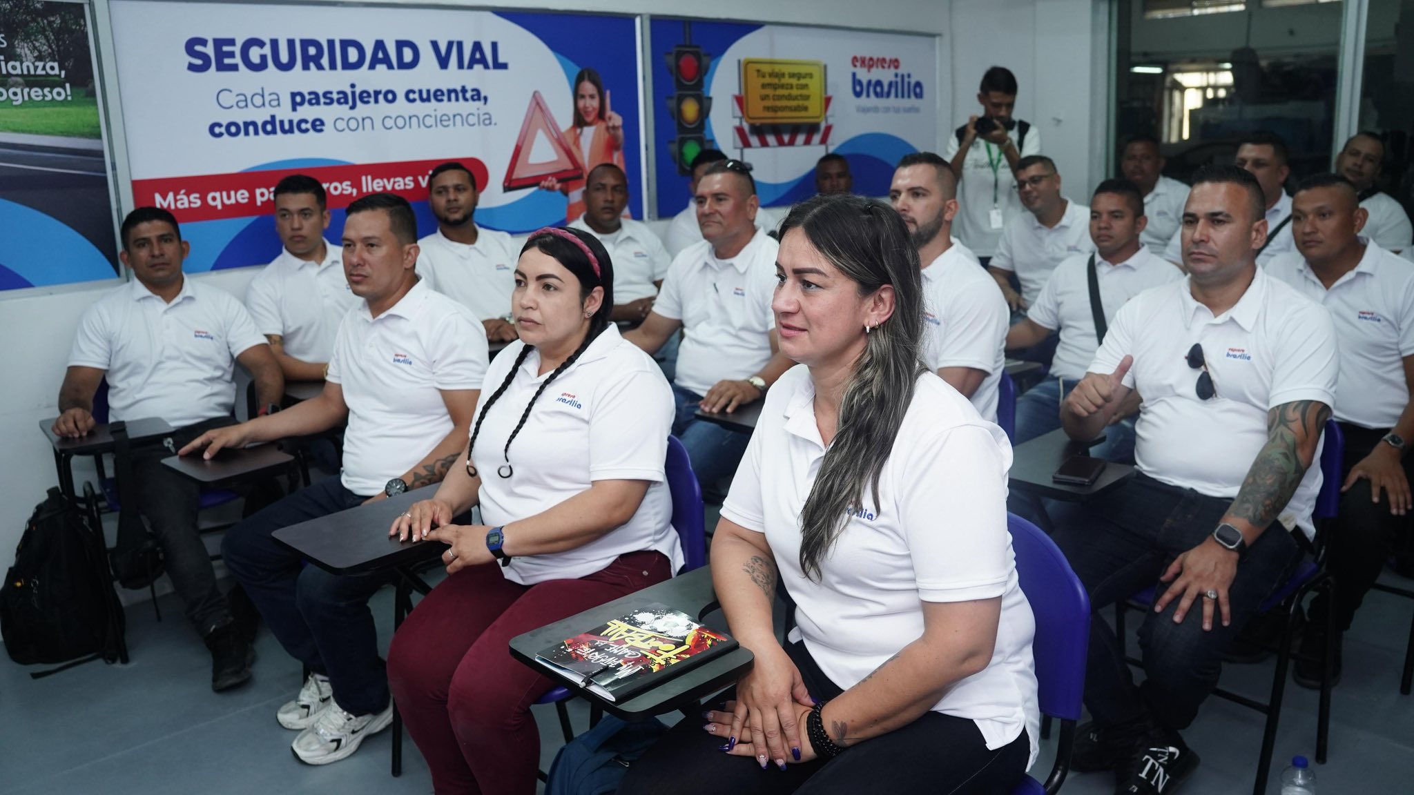 SENA Atlántico y Expreso Brasilia inauguran moderno ambiente de formación para conductores