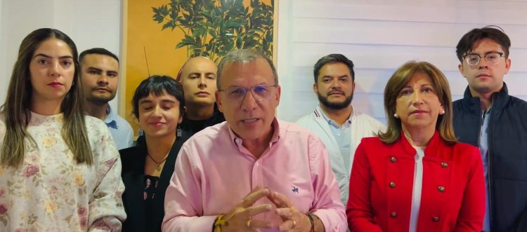 Roy Barreras felicita a los finalistas y pide a Iván Cepeda buscar el respaldo del centro político