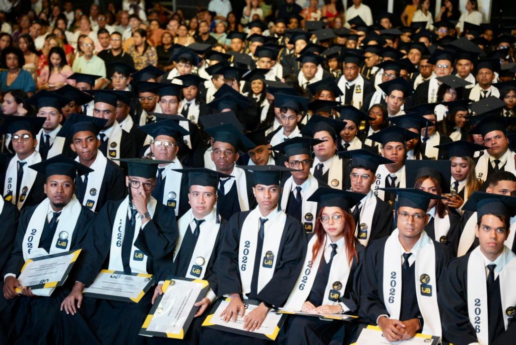 IUB supera los 20.000 egresados tras graduar a más de 500 estudiantes en Barranquilla