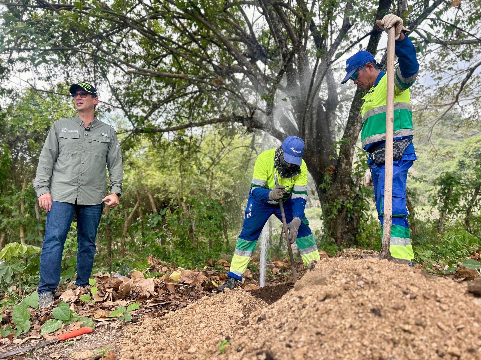 Atlántico recupera más de un millón de litros de agua con operativos contra conexiones ilegales en zonas rurales