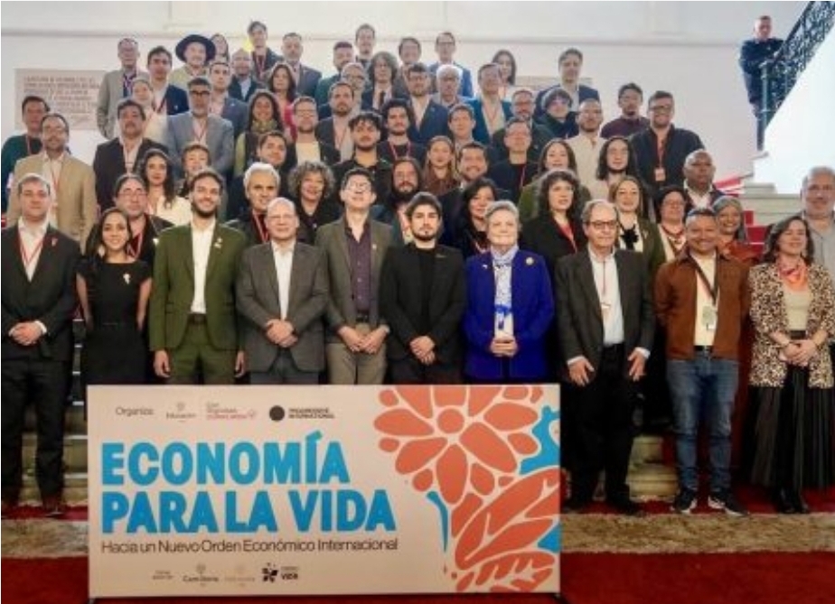 Rector Rafael Castillo representó a la Universidad del Atlántico en encuentro internacional sobre economía global