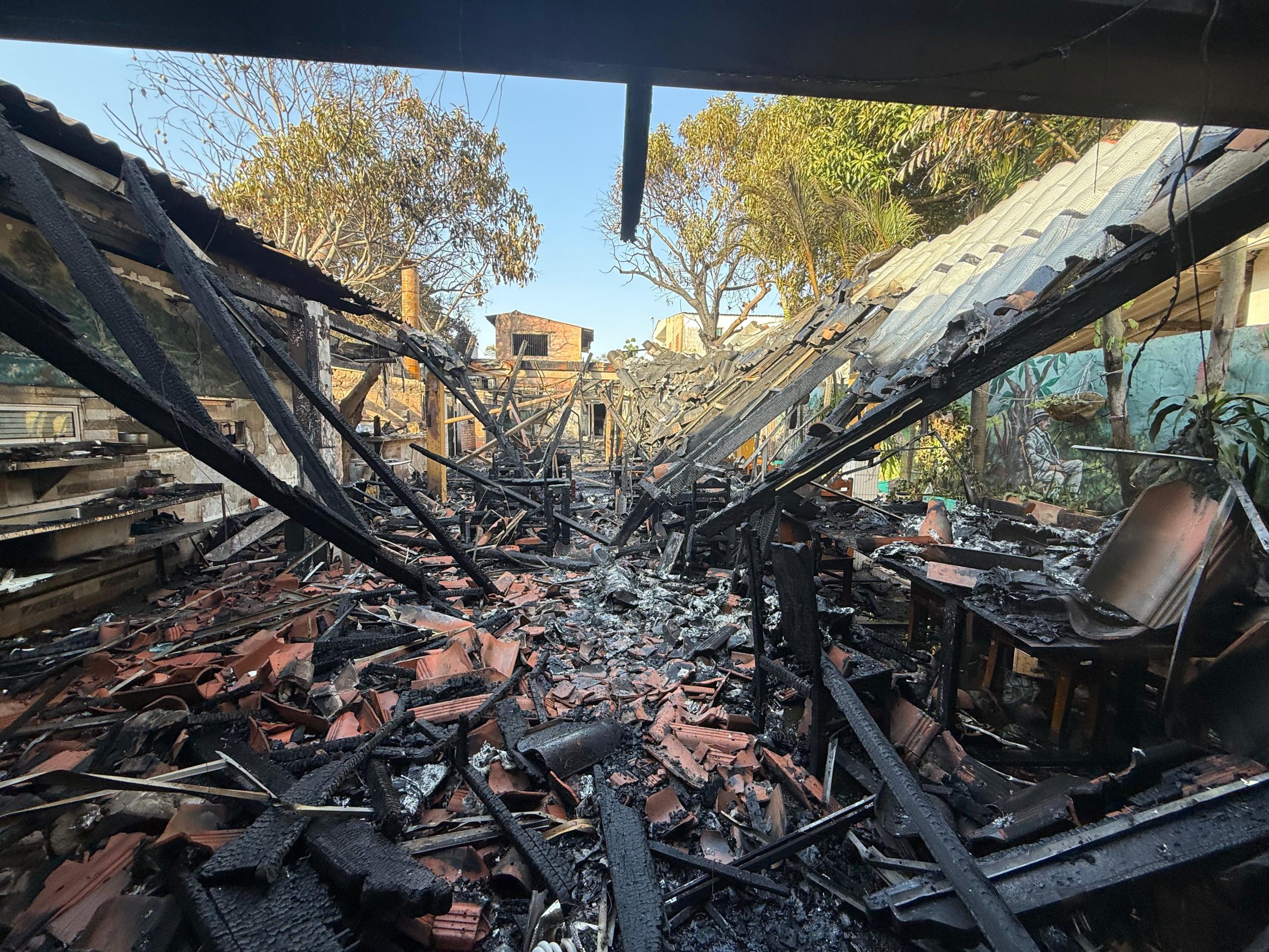 Incendio consumió reconocido restaurante Bello Santander en Barranquilla