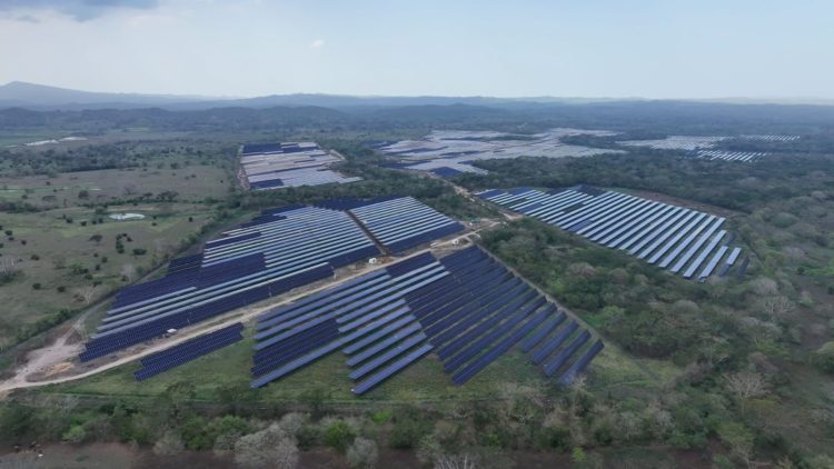 Atlántico avanza para liderar la transición energética con megaproyecto solar en Sabanalarga