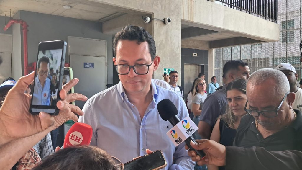 Gobierno Nacional ratifica apoyo a mesas de diálogo para buscar la paz urbana con estructuras criminales del Atlántico