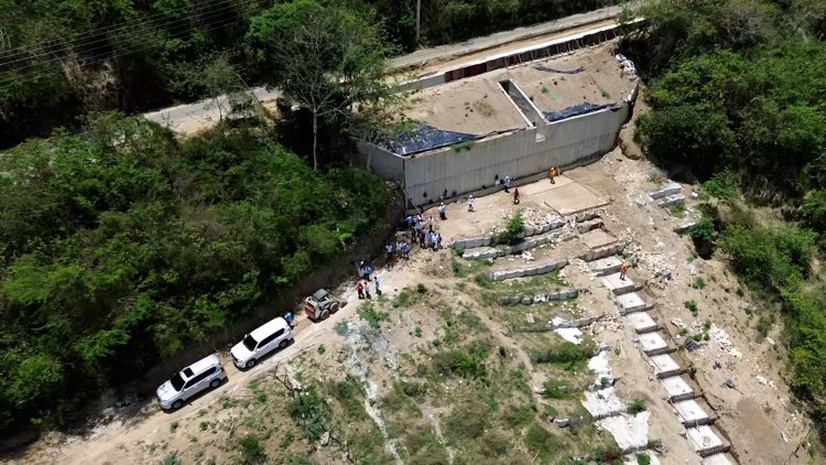 Gobernación del Atlántico ejecuta obra de alta ingeniería para recuperar vía entre Juan de Acosta y Baranoa