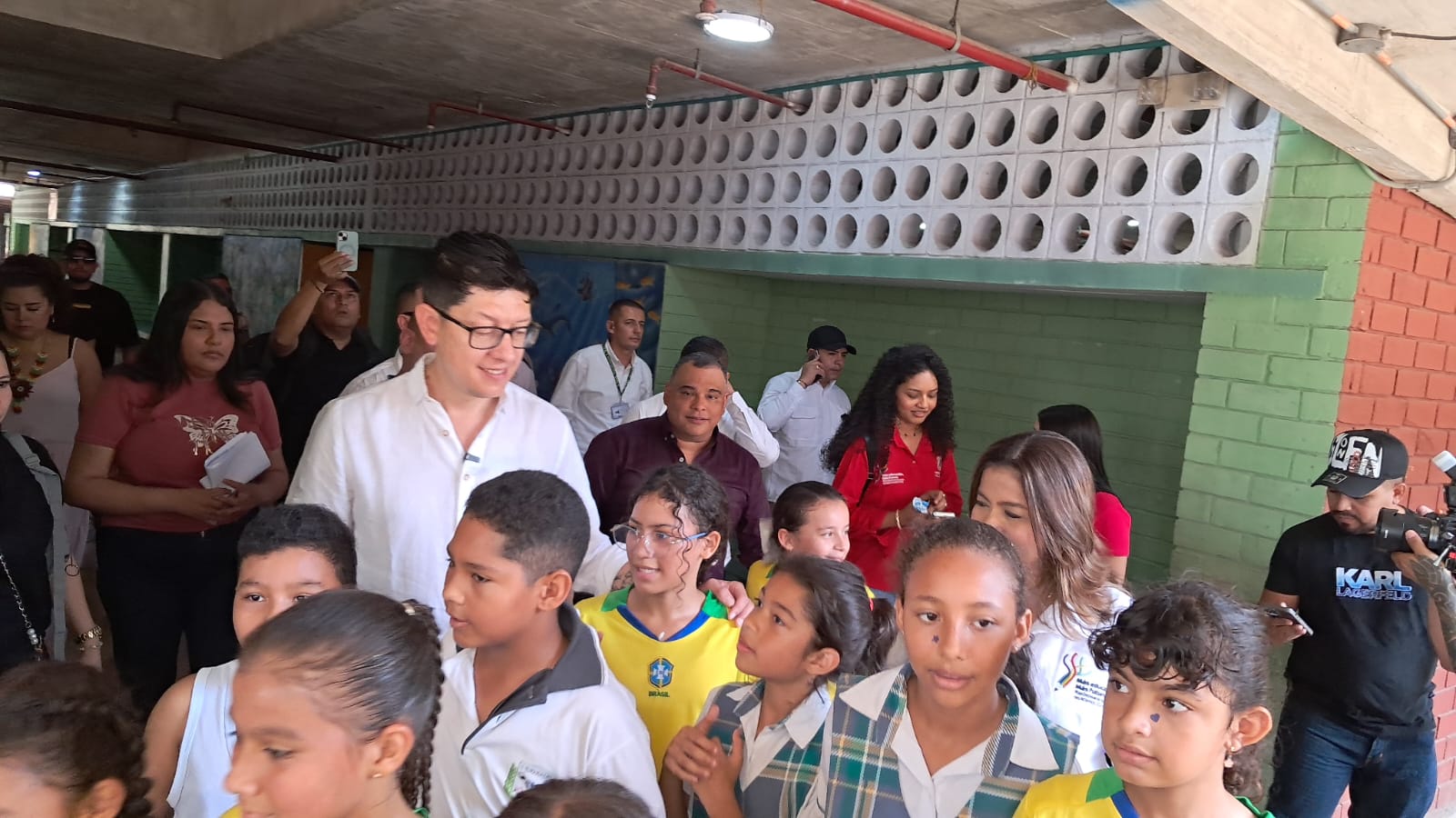 MinEducación abrirá diálogo con Barranquilla por recursos del PAE