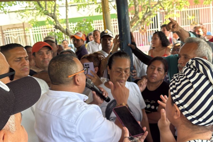 Alcalde de Galapa responsabiliza a Air-e por posibles pérdidas en medio de protestas por fallas de energía