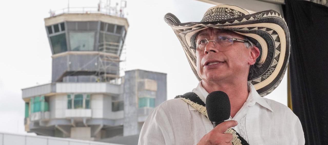 Petro entregó nueva zona de llegadas nacionales del aeropuerto Ernesto Cortissoz y destacó impulso al turismo